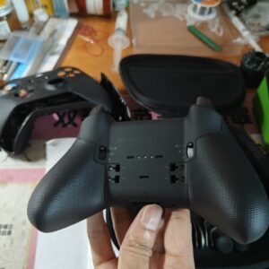 Xbox精英二代背键识别异常 背键难按 背键4按键偶尔不灵