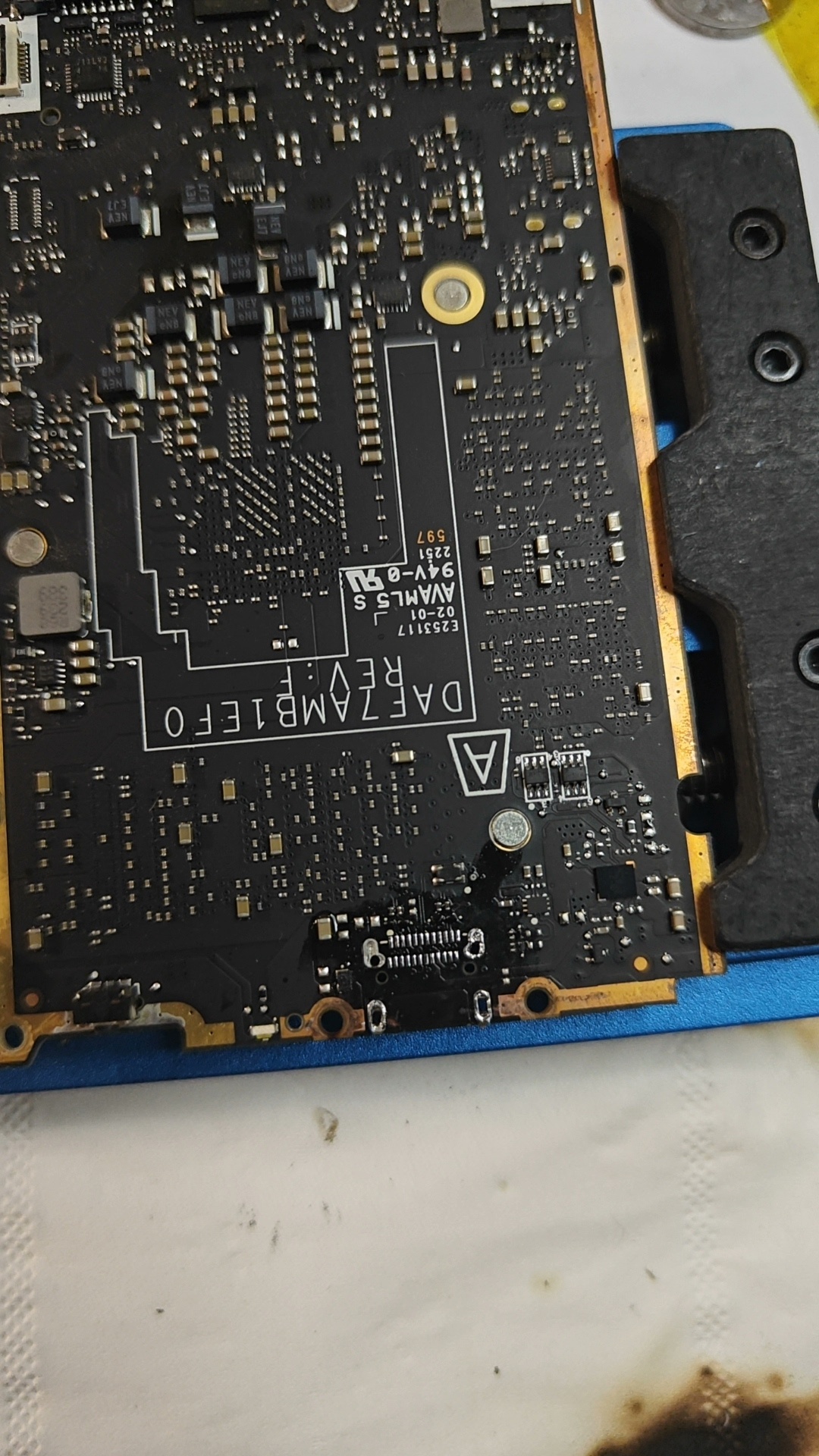 SteamDeck充电口更换维修 - 图片 4