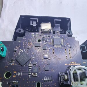 Switch pro手柄、switch joycon手柄R键