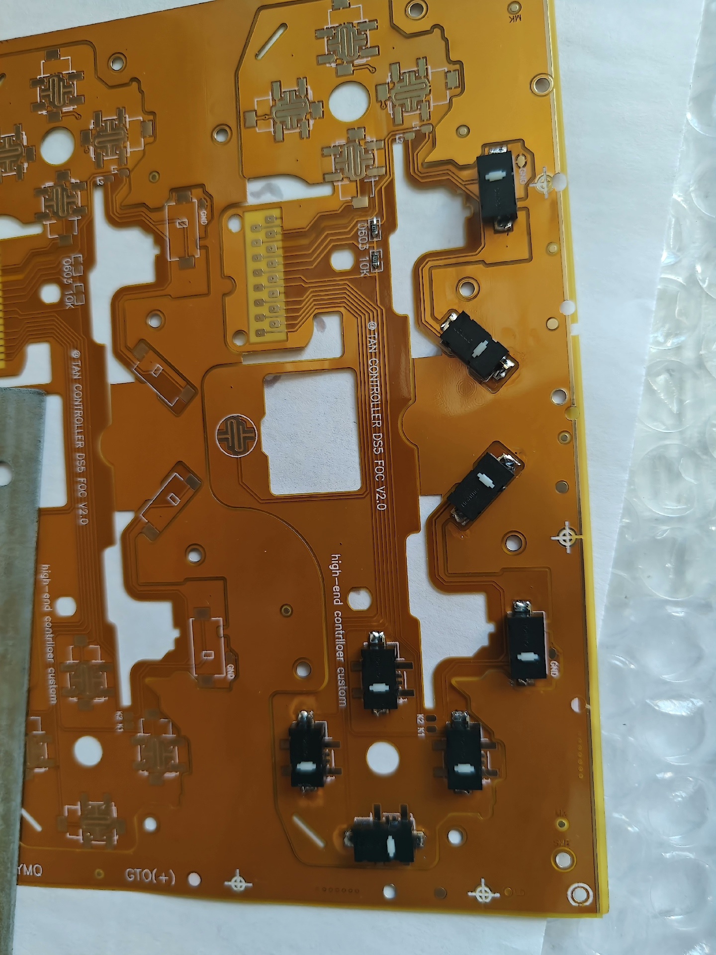 ps5手柄欧姆龙微动 欧姆龙白点微动 120克力 ps5正面